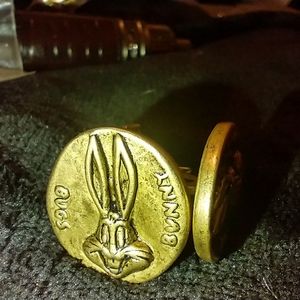 Vintage 1990's Bugs Bunny Gold Tone Cuff links